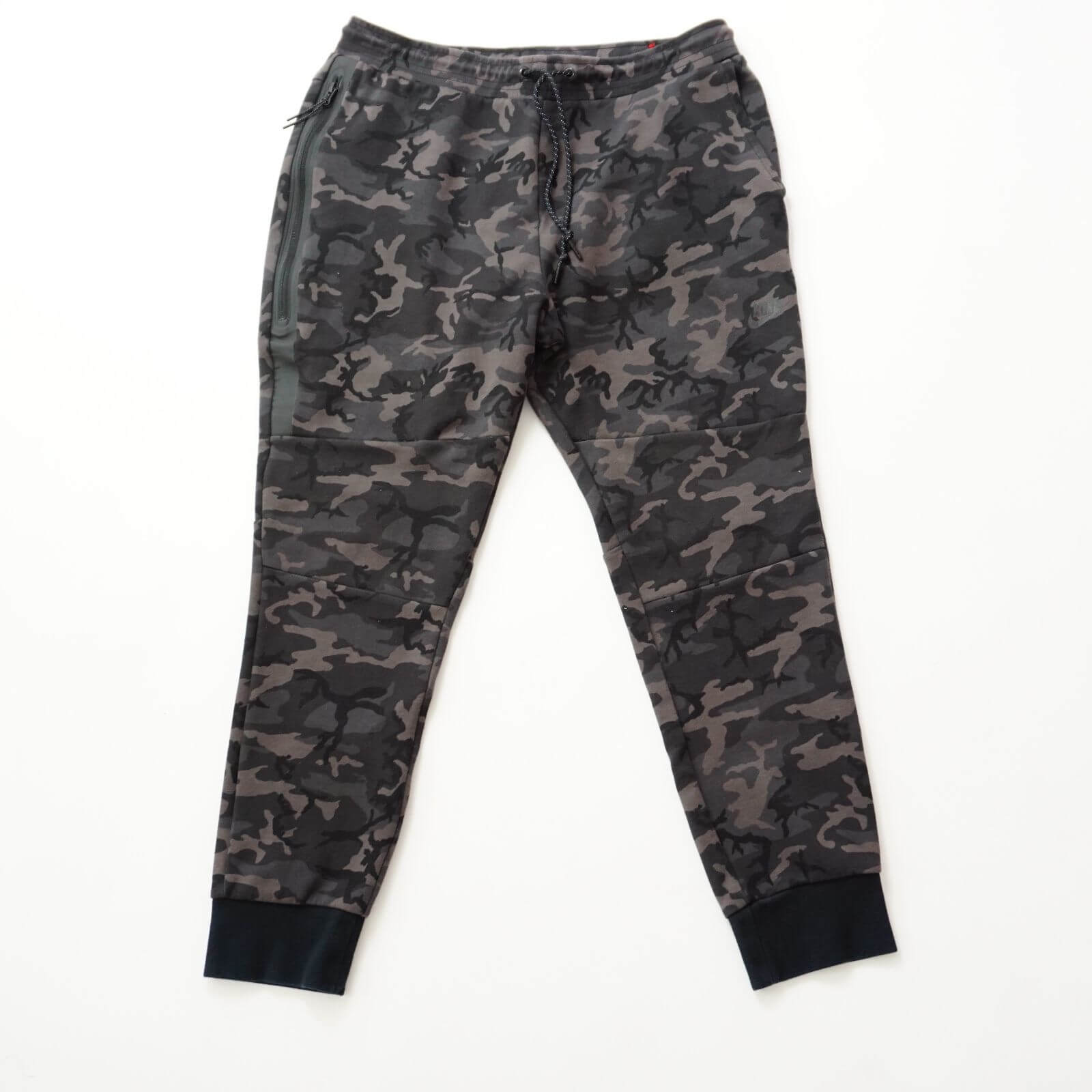 Nike Tech Fleece Jogger Pants Camo XL – FormalExchange.com